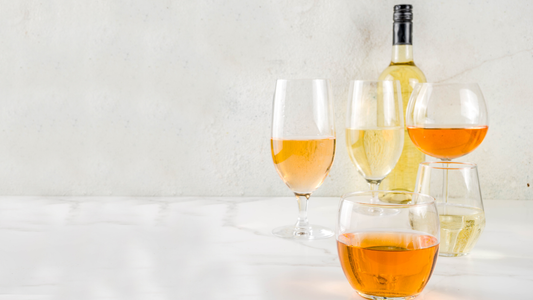 オレンジワインとは?味・香りから選び方、美味しい飲み方まで初心者向けに徹底解説!和食にも合う万能ペアリング術