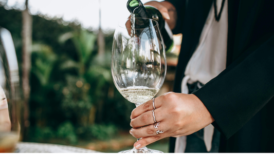 ワインでととのう？マインドフルネスと『五感を研ぎ澄ます』テイスティングの魔法