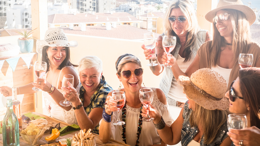 ワインエチケット入門〜友達とのワイン会で気を付けるポイント〜