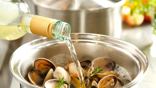 白ワインが盛り上がる「初夏のシーフードおつまみ」