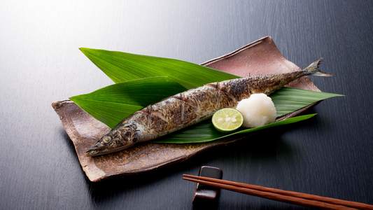 秋刀魚に合うワインの選び方｜魚の生臭さを防ぐペアリングとおすすめ銘柄